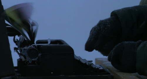 Máquina de escribir en la nieve